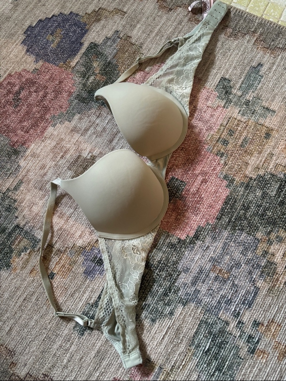 Victoria's Secret Padded Lace-Back Bra in Sage Green NWOTS